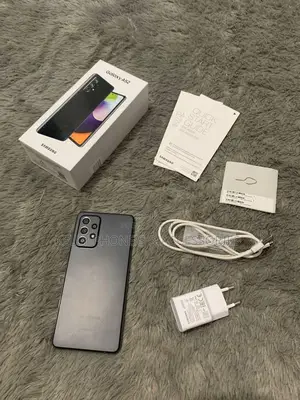New Samsung Galaxy A52 128 GB White