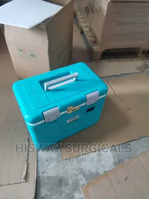 Vaccine Cooler Box /Medical Transport Cooler