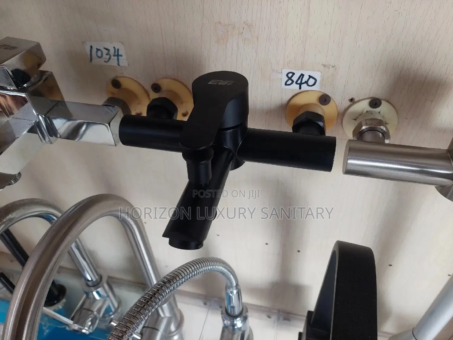 Matte Black Stainless Steel Bath Shower Mixer With Handle