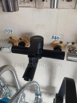 Matte Black Stainless Steel Bath Shower Mixer With Handle