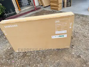 Quad Core Processor 55”Au7000 UHD Samsung Tv 