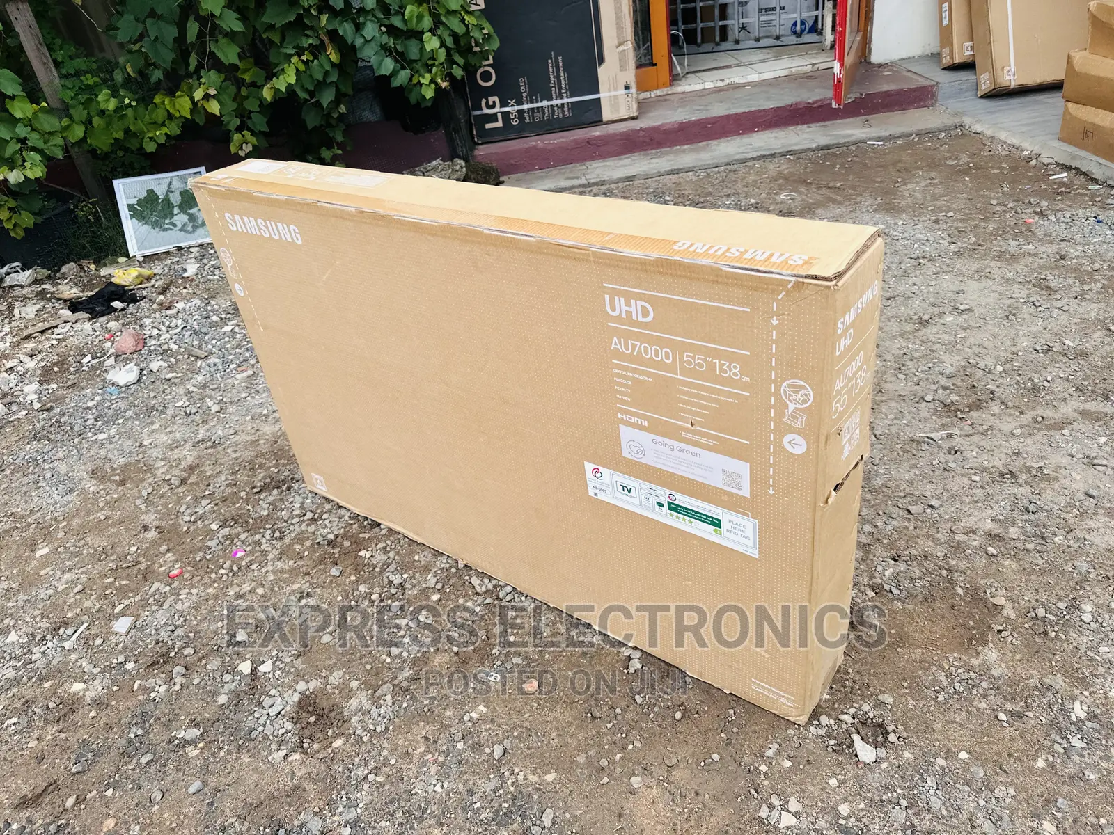 Samsung Superior Sleek Samsung UHD Smart 55”Au7000