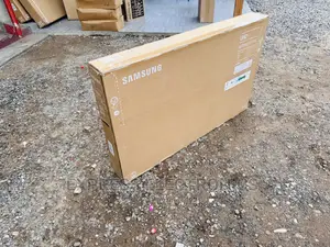 Golssy Smoothly Display Uhd Smart 55”Bu8000 Tv