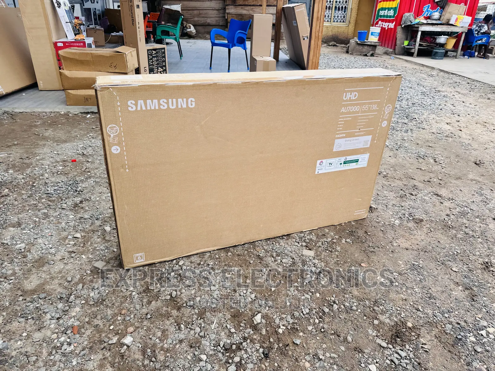 Pure Uhd Smart Samsung Series 8 55”Tv And