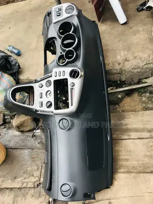 Toyota Matrix 2005 Dashboard