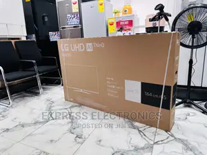 Edgeless Design UHD Smart Uq81 65” LG