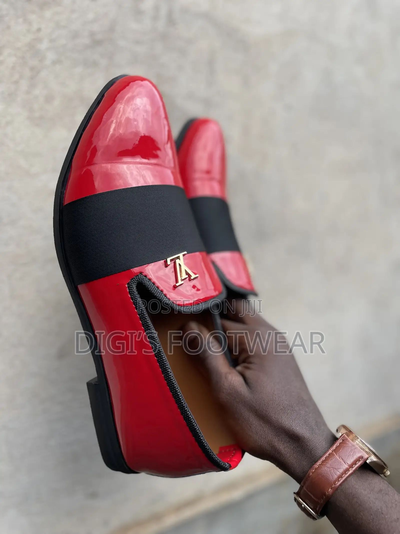 Red Mirror Louis Vuitton Shoe