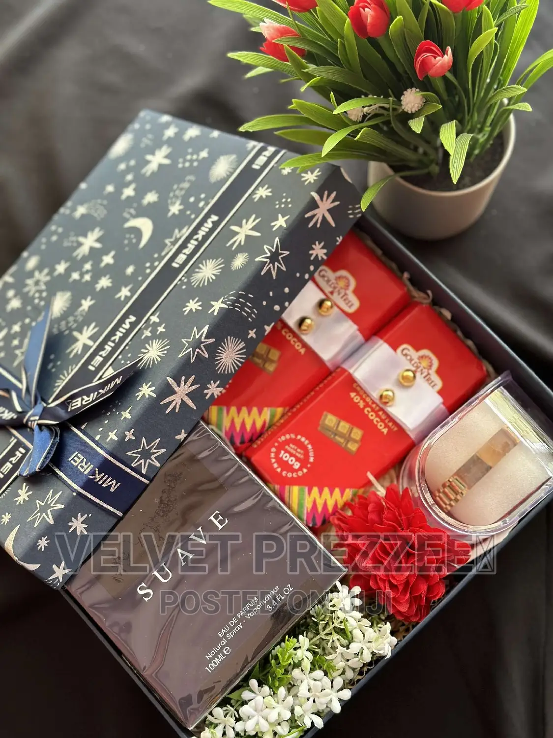 Nicely Packed Gift Box