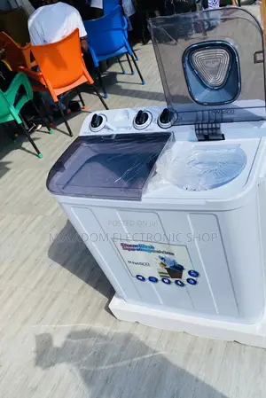 Fast and Effective Nasco Top Load Washing Machine +Spin/Dry.