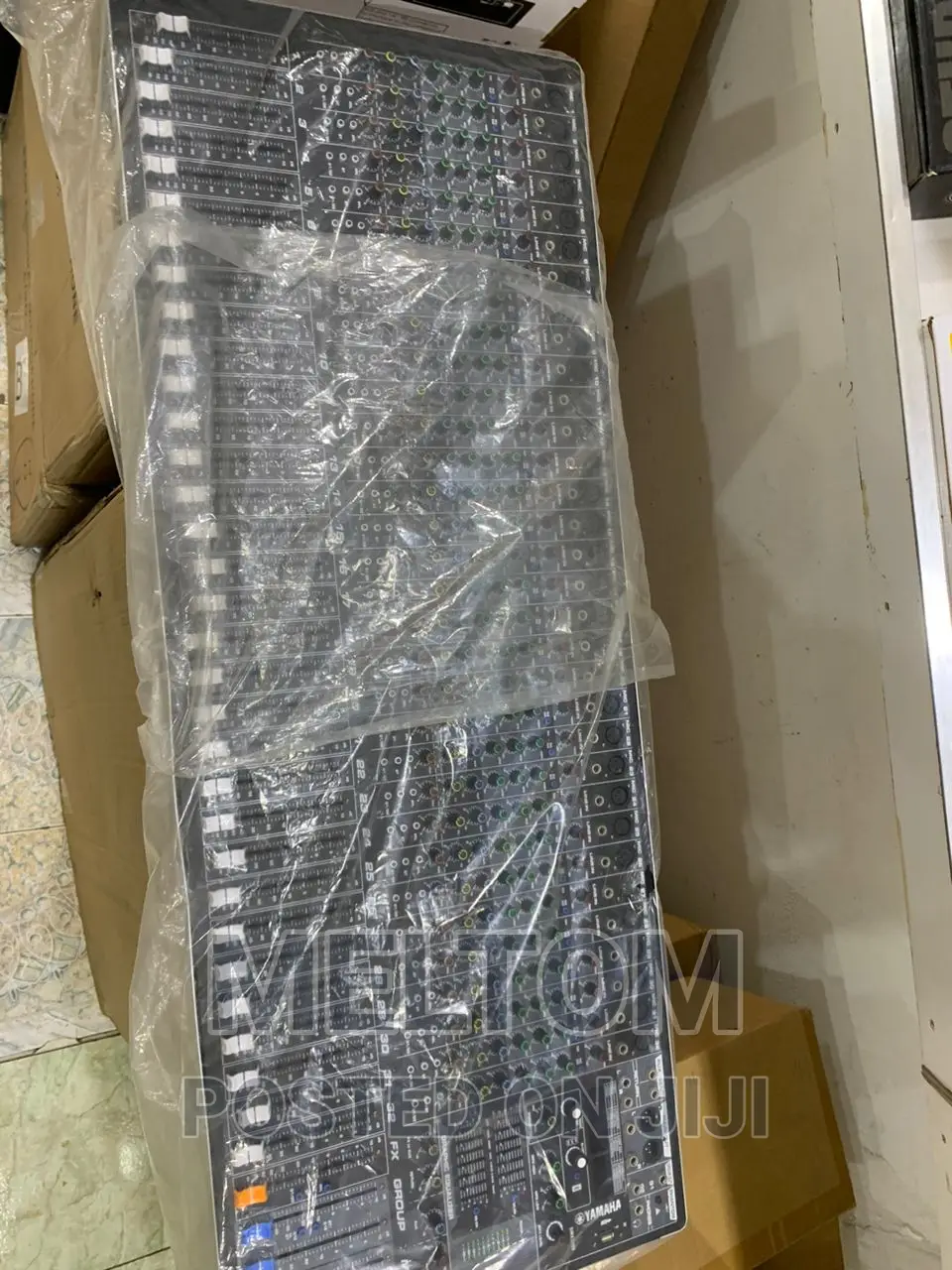 Yamaha SMX-3200 32channels Professional Mixer (New Version)