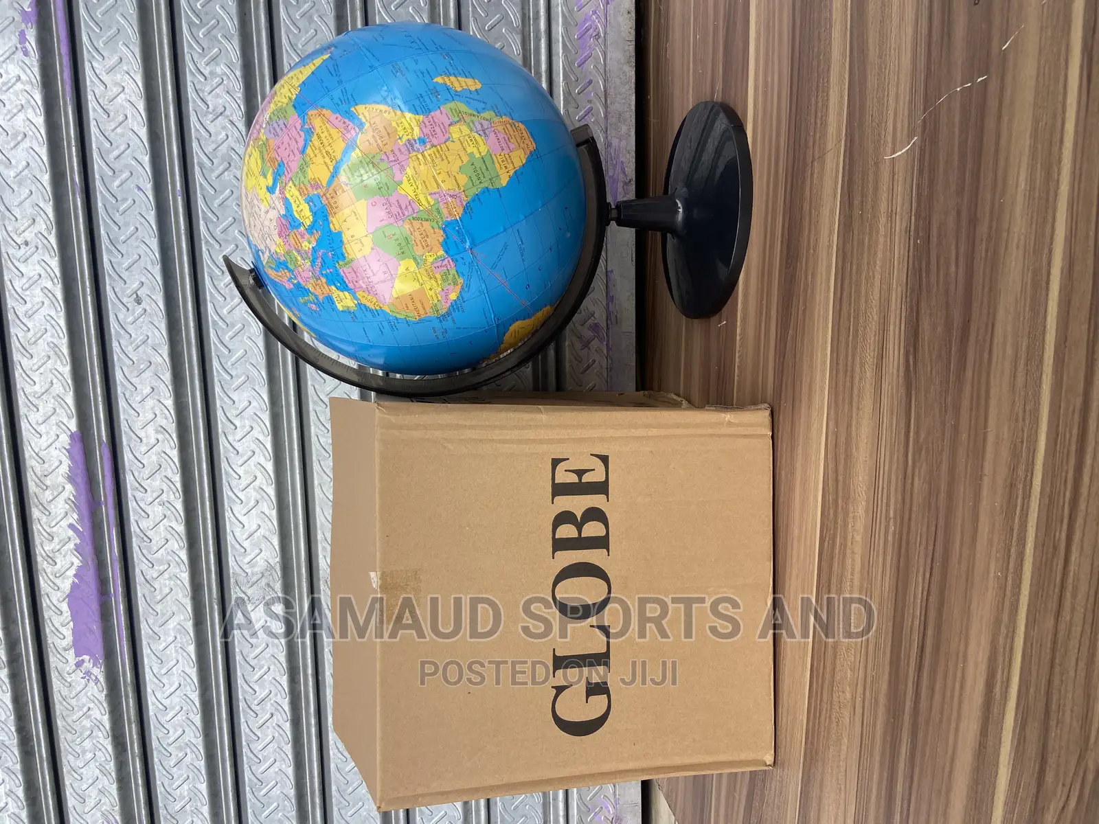 Original Globe at Cool Price