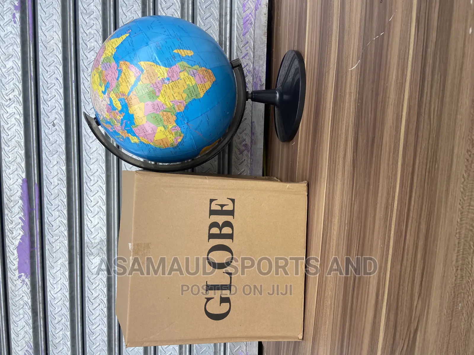Original Globe at Cool Price