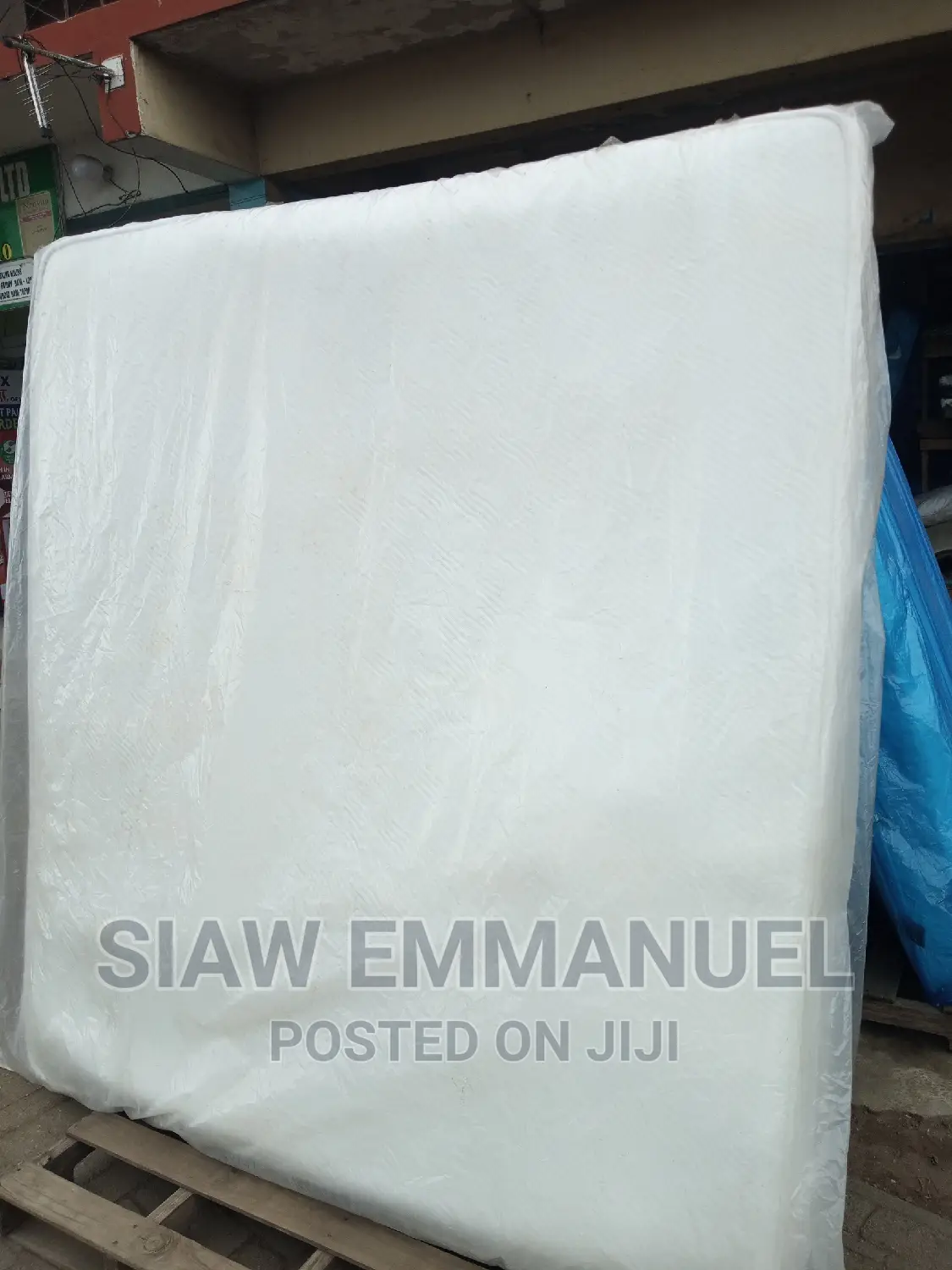 72/80 Queen Size Mattresses Going at Low Cost