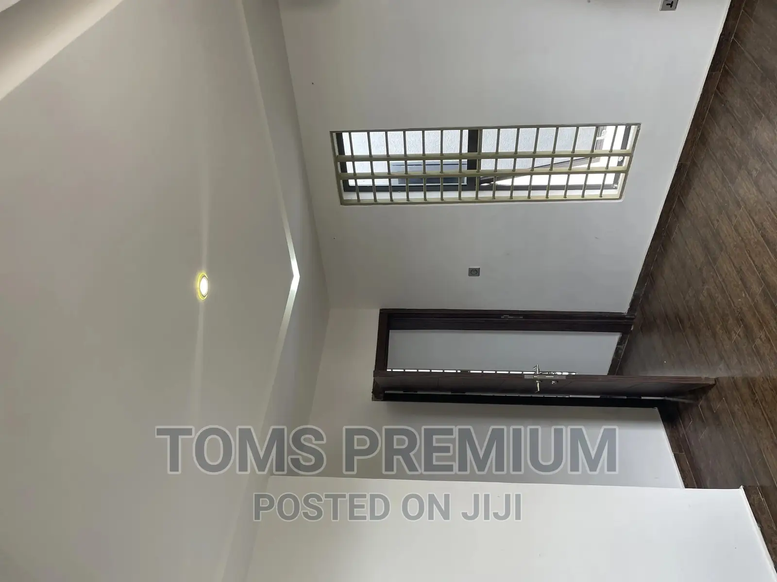 3bdrm Duplex in Major, Ashaley Botwe for rent