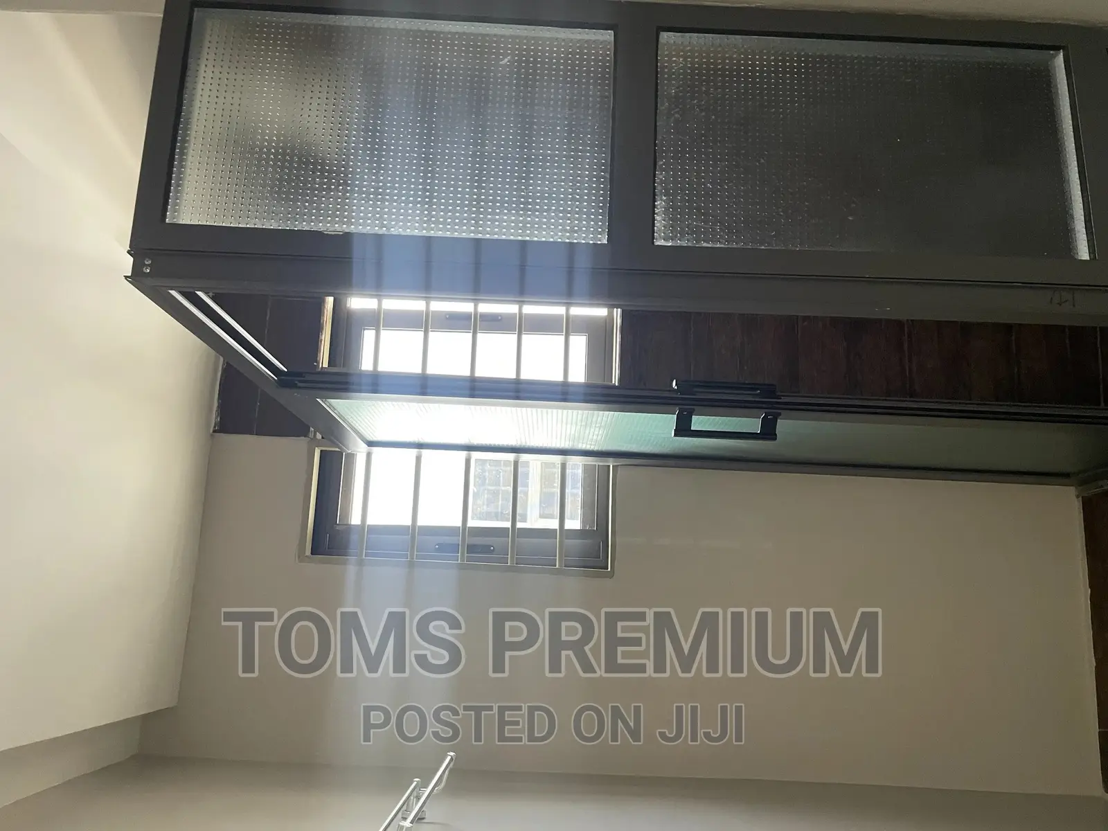 3bdrm Duplex in Major, Ashaley Botwe for rent