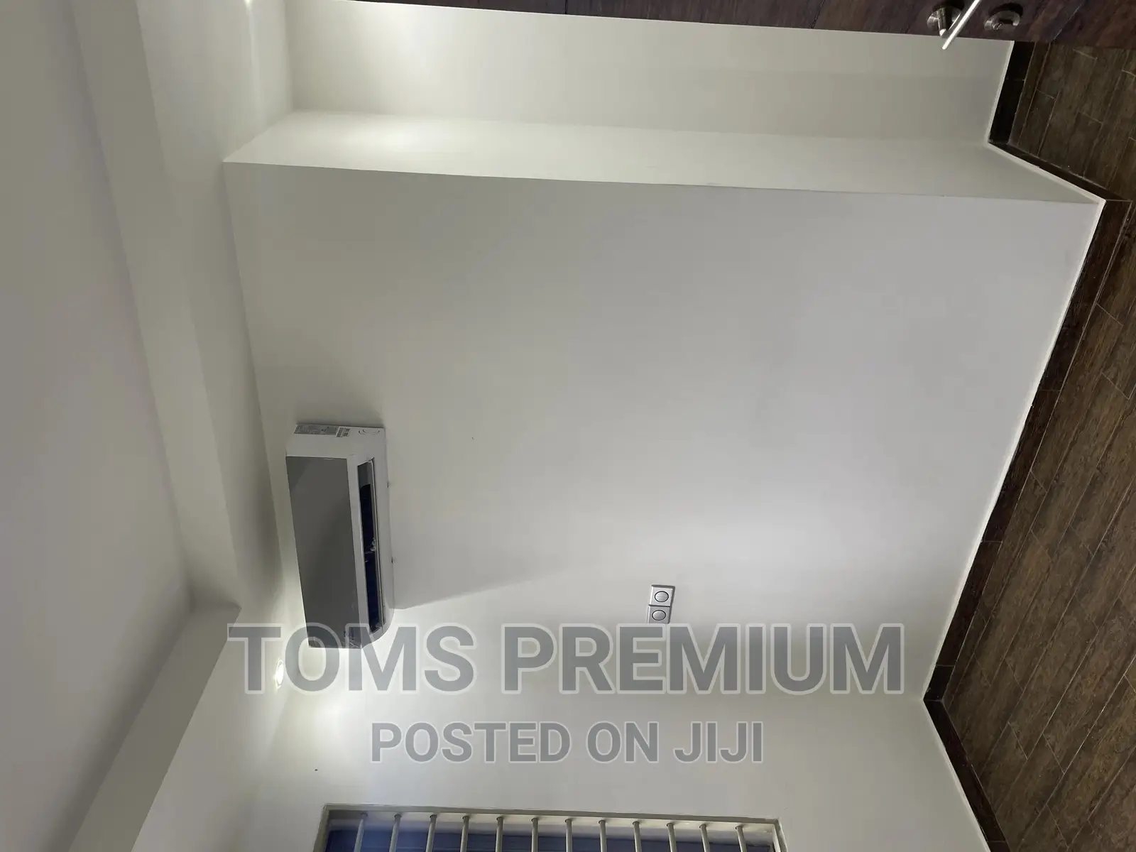 3bdrm Duplex in Major, Ashaley Botwe for rent