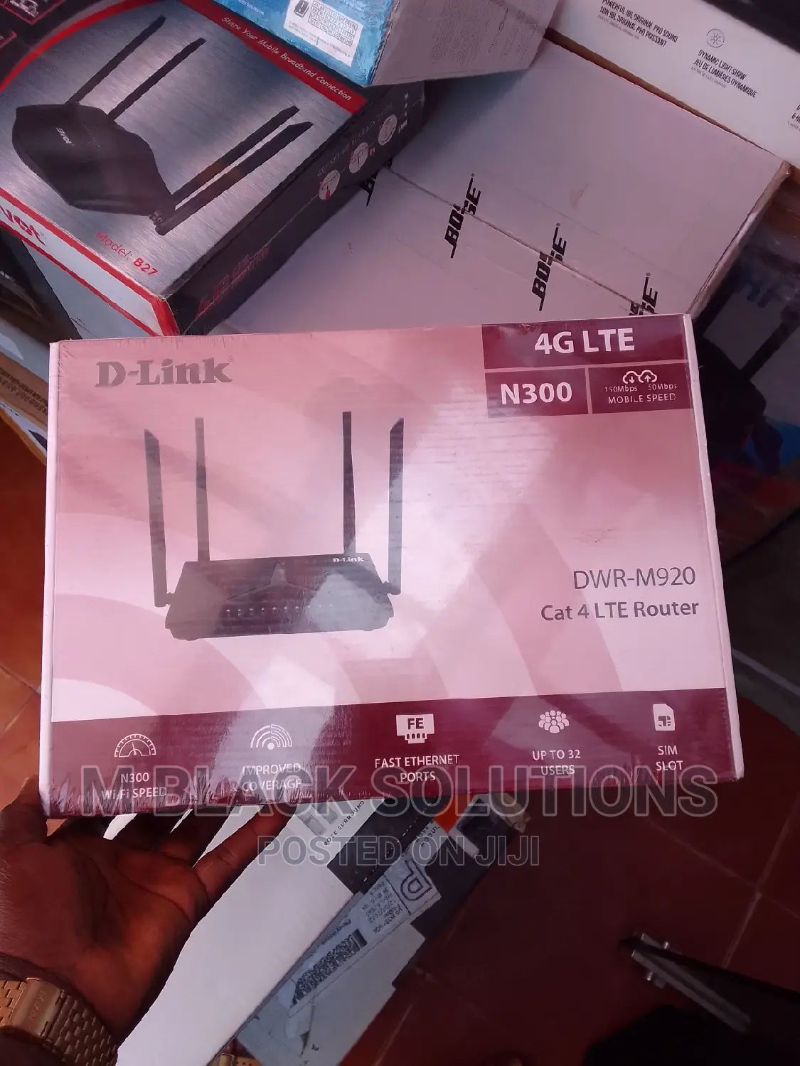 D-Link DWR-M920 4G N300 LTE Router
