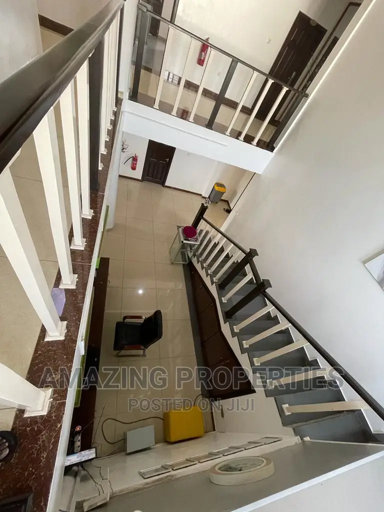 5bdrm House in Spintex for rent