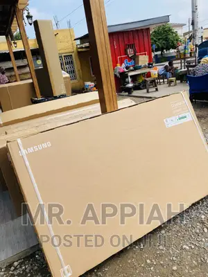Unique Black New Samsung 65bu8000 65” Crystal Uhd  Tv