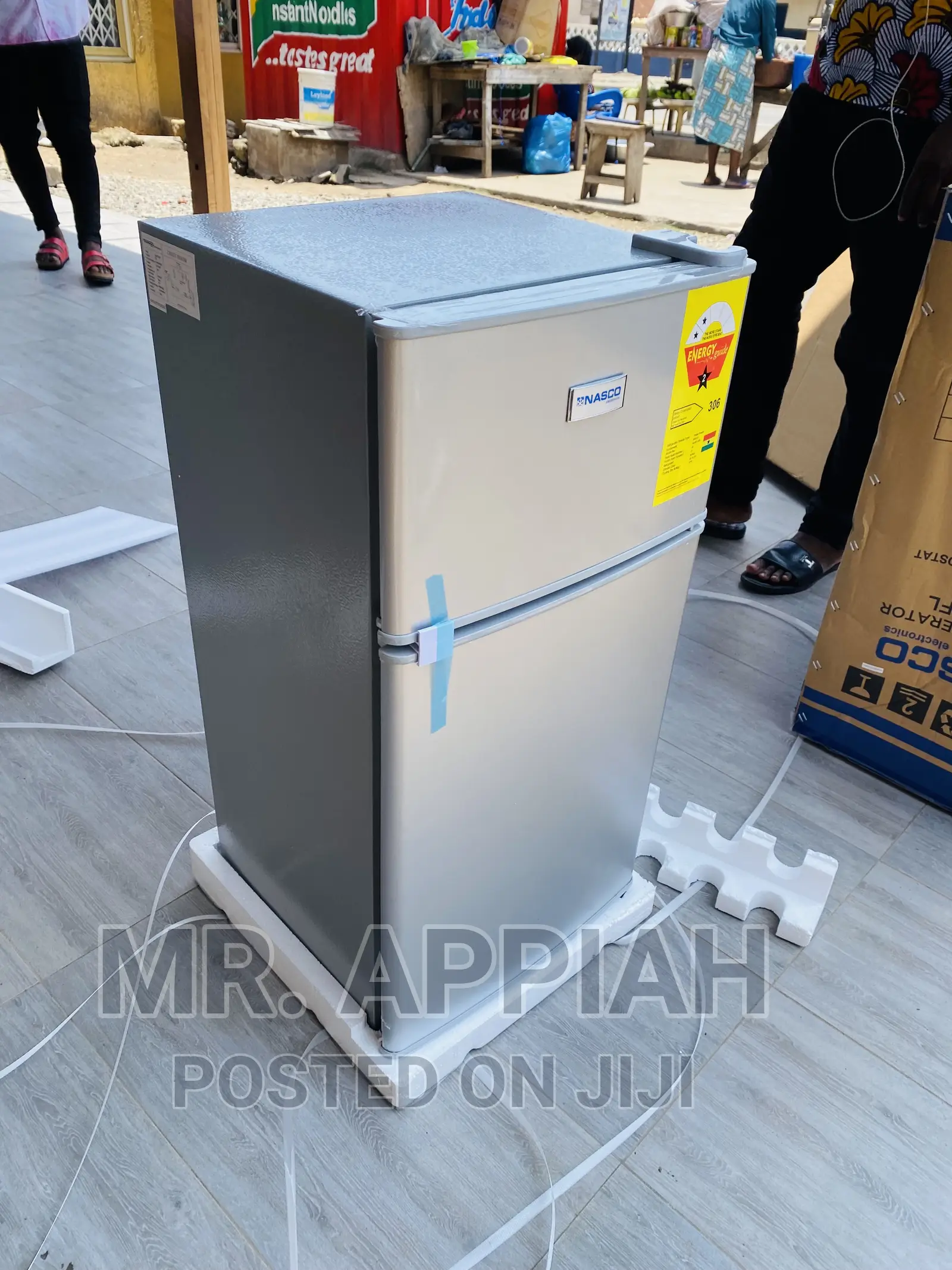 Call to Order NascoTable Top Refrigerator Nasf2-10fl(2door)