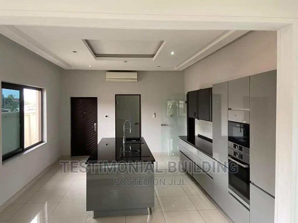 6bdrm House in Testimonial Building, East Legon for sale