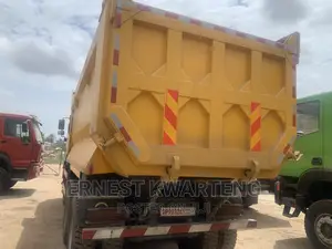 Hongvan Tipper Truck