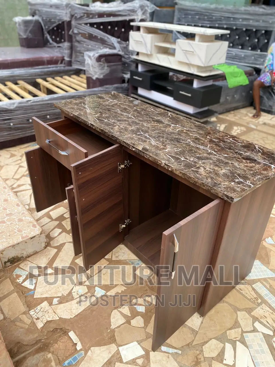 New Kitchen Cabinets 5feet