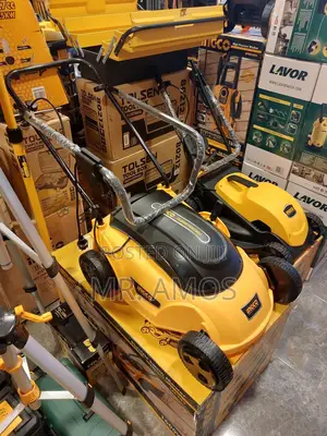 1600 Watts Electric Lawn With 50 Litre Box - Lm383