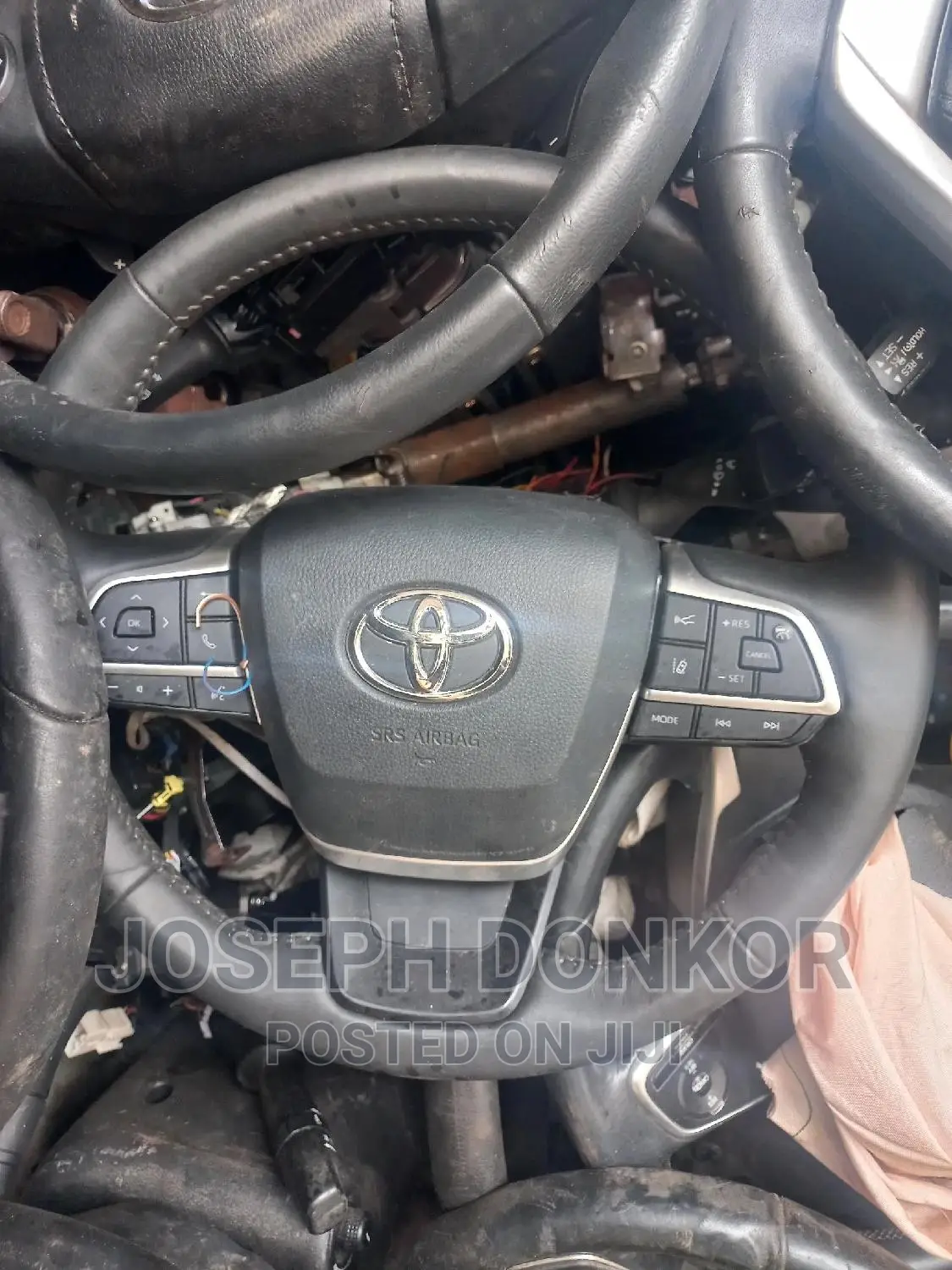 Highlander 2020,2021,2022 Steering Wheel Airbag Complete