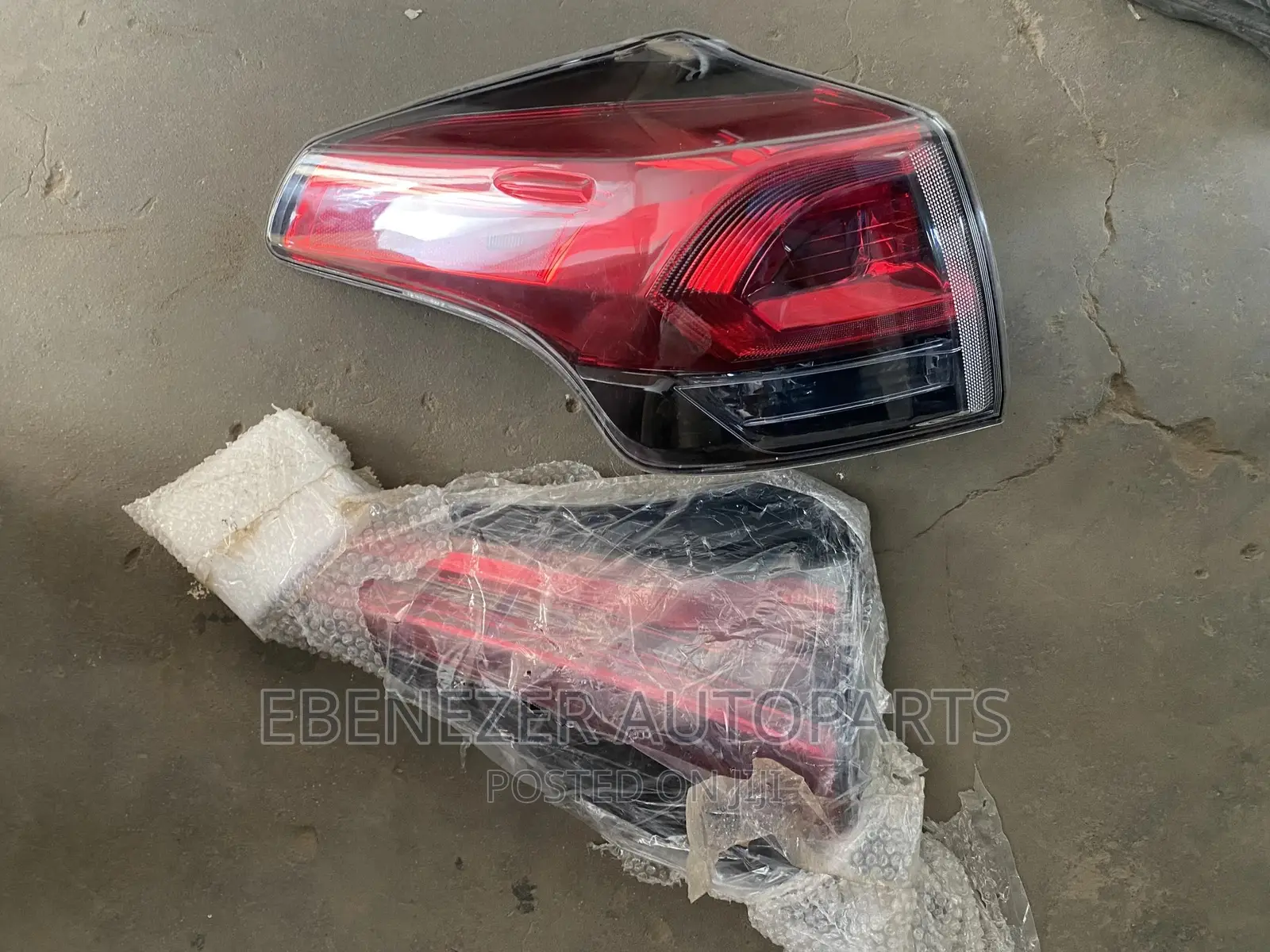 Toyota Rav 4 Taillight 2016 2017 2018