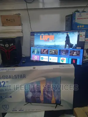 Global Star Smart Digital Satelite TV 32"