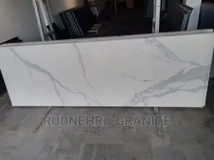 Quartz for Kitchen Countertop