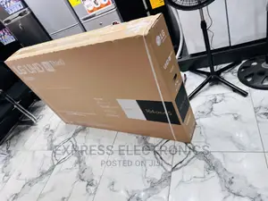 LG UHD Smart 65”Uq81000 Tv  Glossy Black Screen
