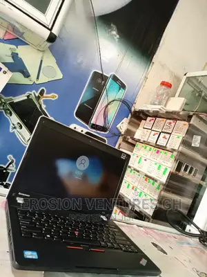 Laptop Lenovo G710 4GB Intel Core I3 HDD 320GB