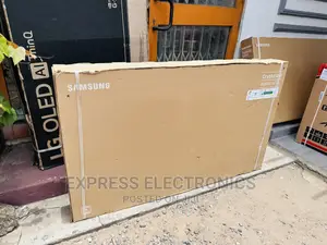 Boundless Design UHD Smart 65”Bu8000 Samsung Ultra Slim