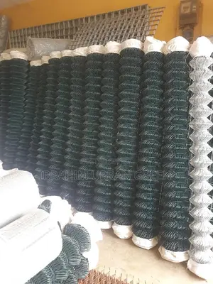 Football And Tennis Courts Wire Mesh 50ft