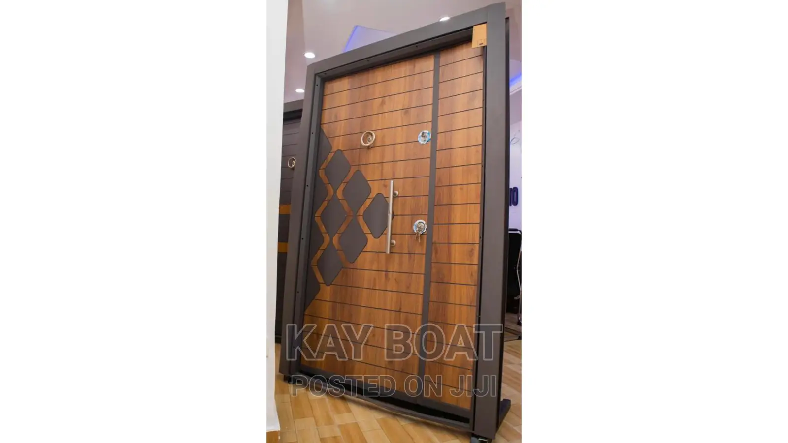 Luxury One and Half Door