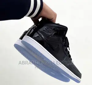 Air Jordan 1 Mid SE Space Jam