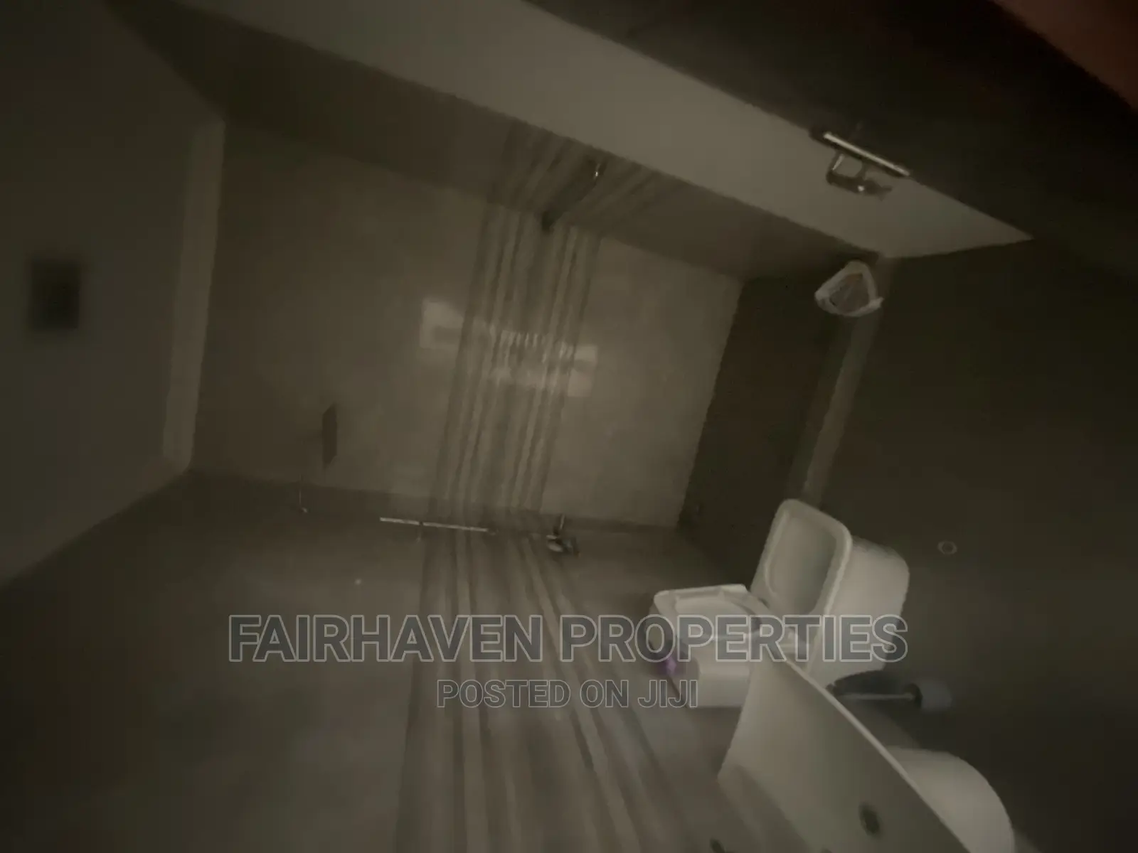 3bdrm Apartment in Tseaddo, Airport Residential Area for rent