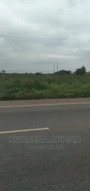 About Two and Half Echer Land at Accra Kumasi High Way