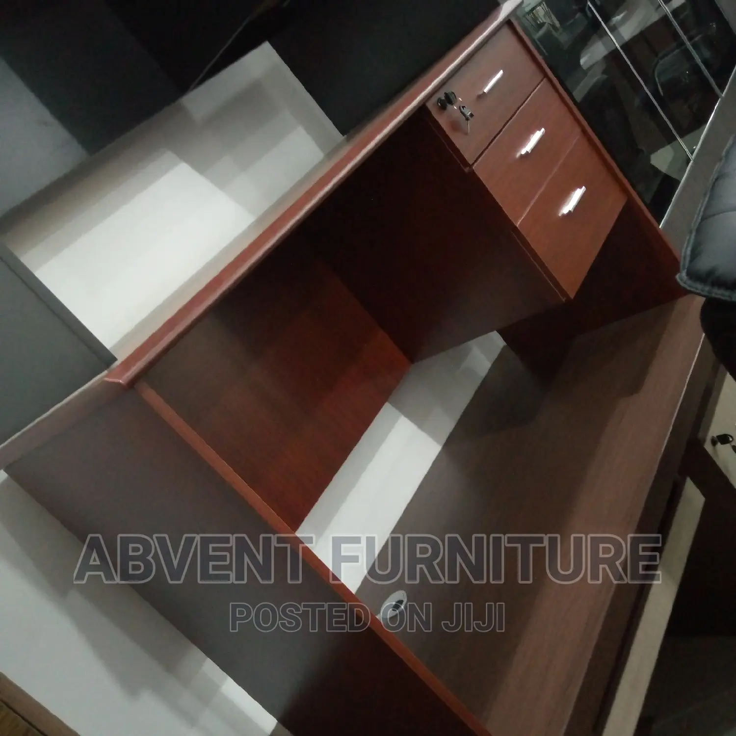 Office Desk