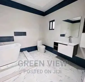 4bdrm Duplex in East Legon for sale