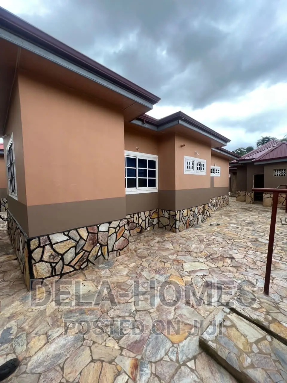 Three Bedroom Self Compound for Rent at Danfa.