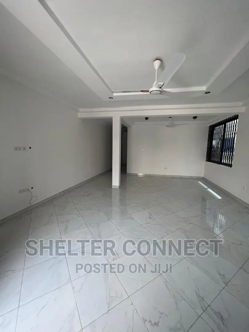 3bdrm Duplex in Oyarifa for rent