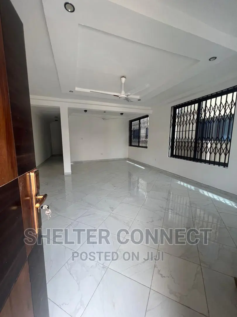 3bdrm Duplex in Oyarifa for rent