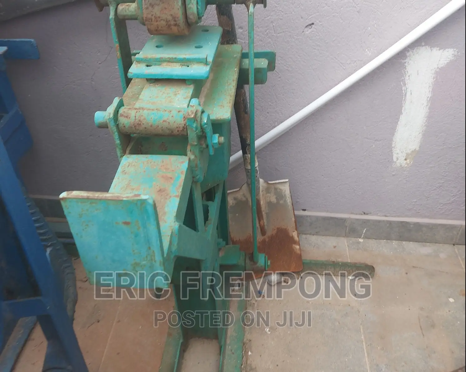 Pavement Block Maker