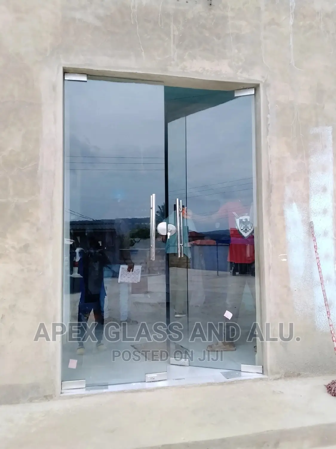 Frameless Swing Tempered Glass Doors