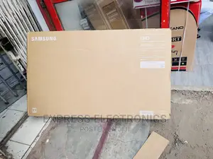 Crystal Processor Smart 55”Au7000 Samsung UHD TV