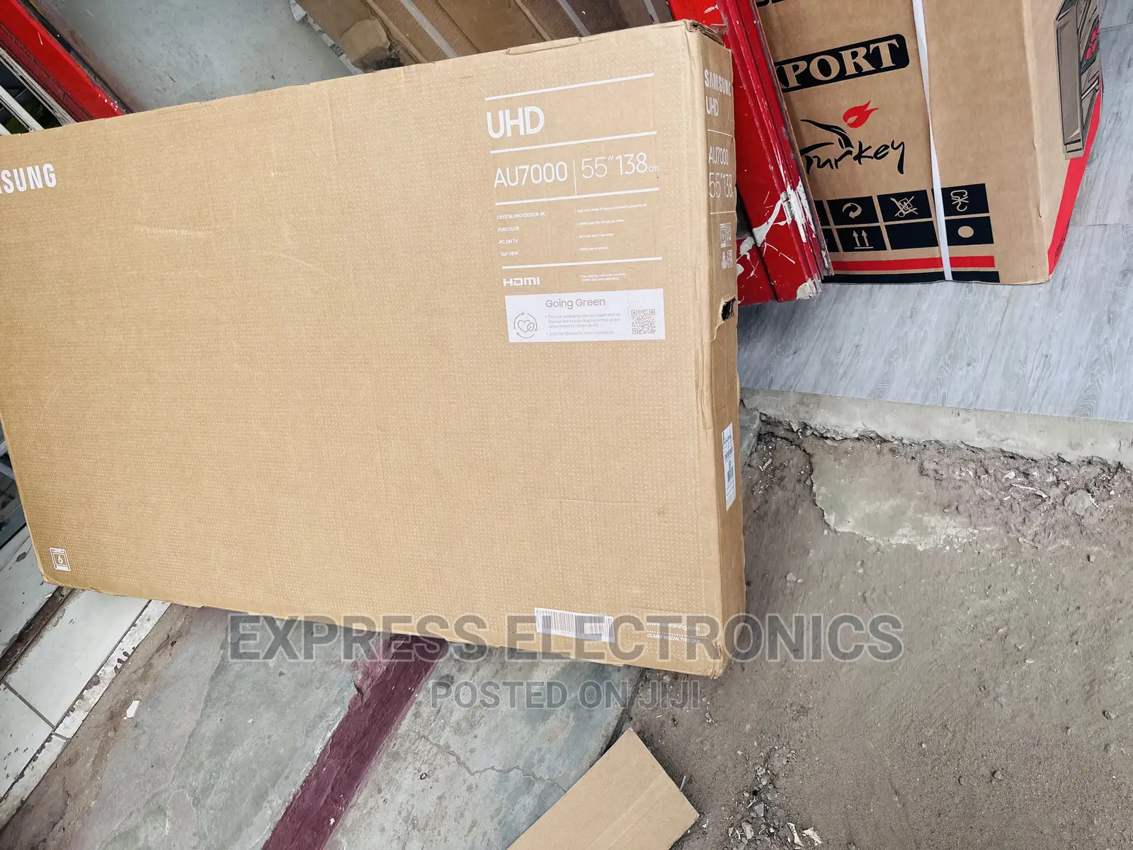 Spectacular Design UHD Smart 55”Au7000 Samsung Tv 