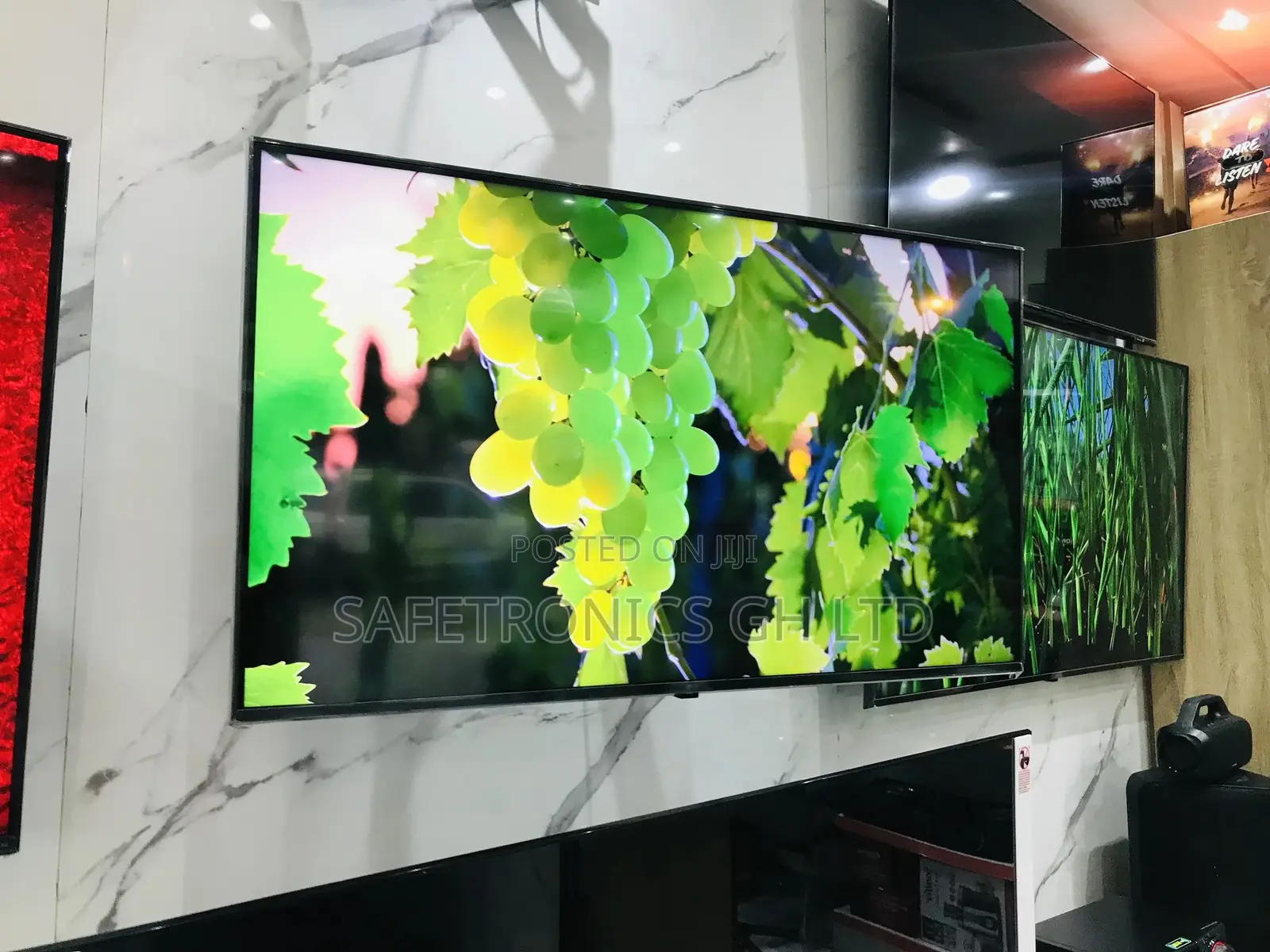 Glossy Led Samsung Uhd Crystal Smart Cu71 55 Inches Tv
